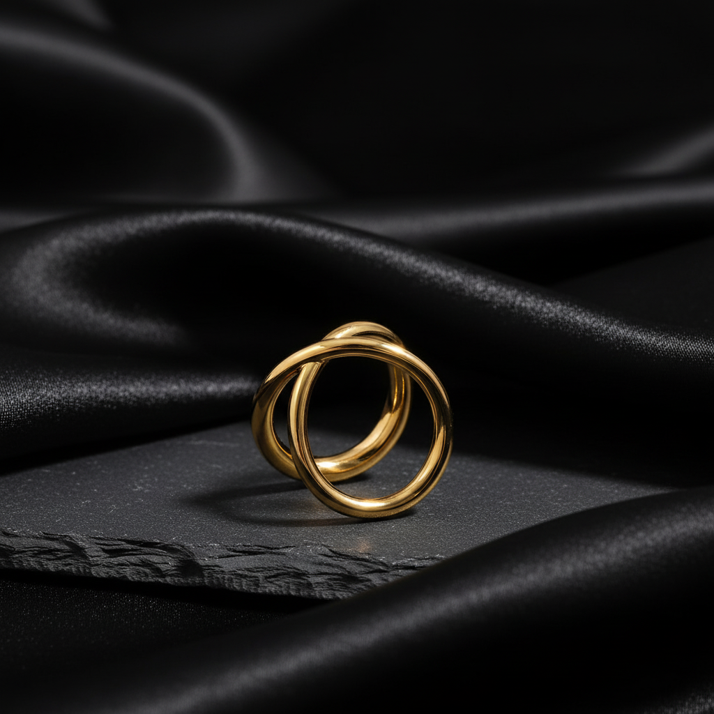 JEWELIXIRS Interlock Infinity Ring
