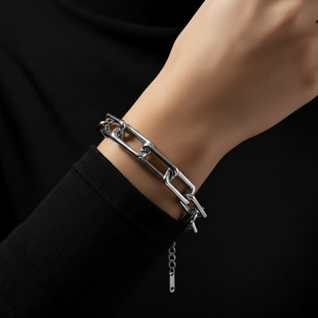 JEWELIXIRS Rectangular Link Bracelet