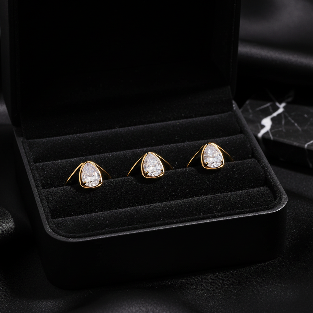 JEWELIXIRS Entwined Teardrop Ring