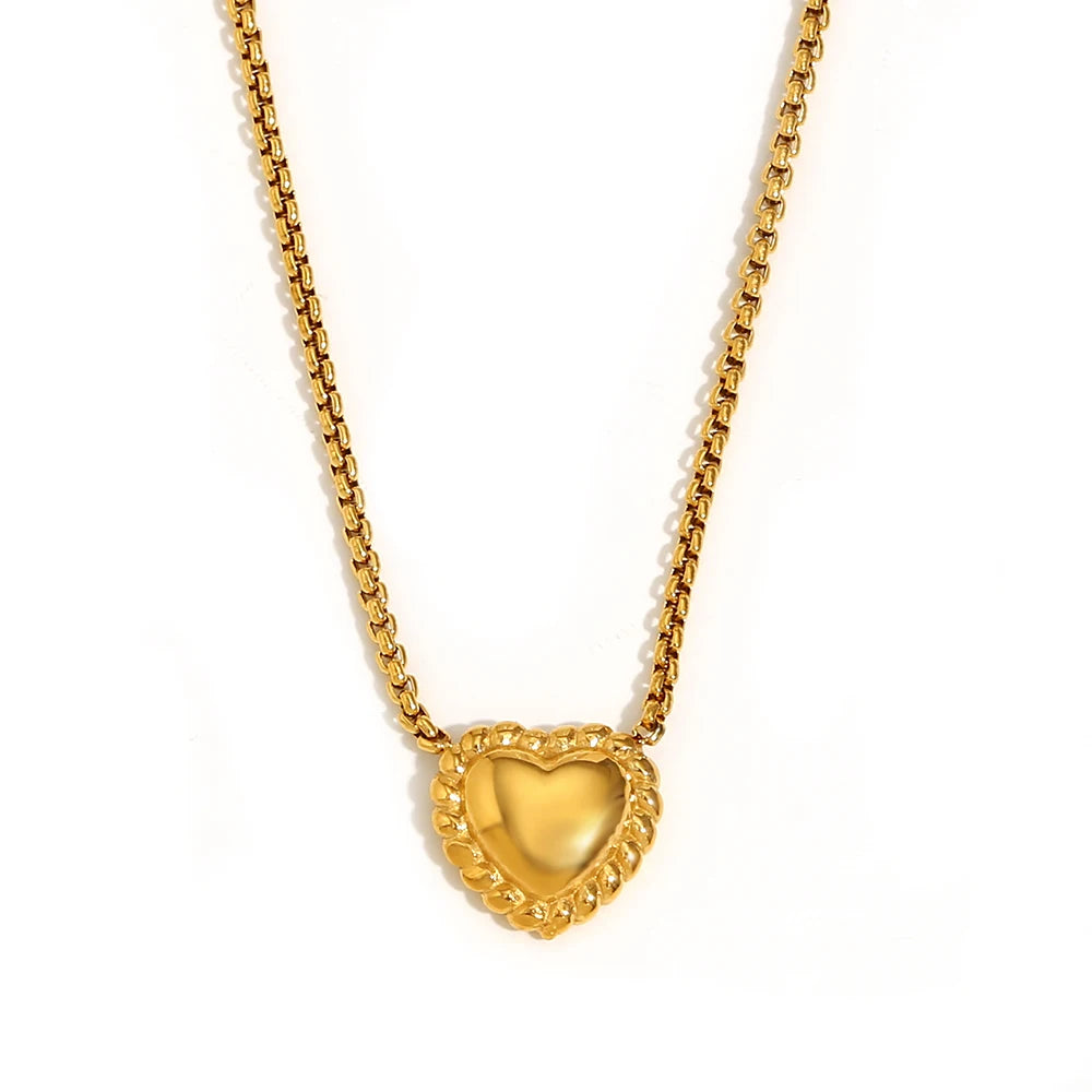 JEWELIXIRS Heart Pendant Necklace