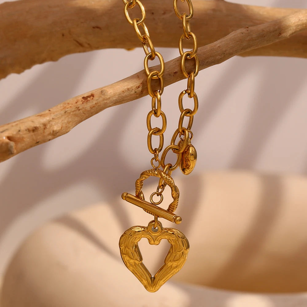 JEWELIXIRS Organic Heart Toggle Necklace