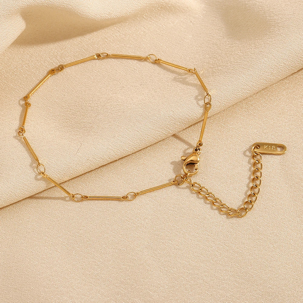 JEWELIXIRS delicate bar and oval link