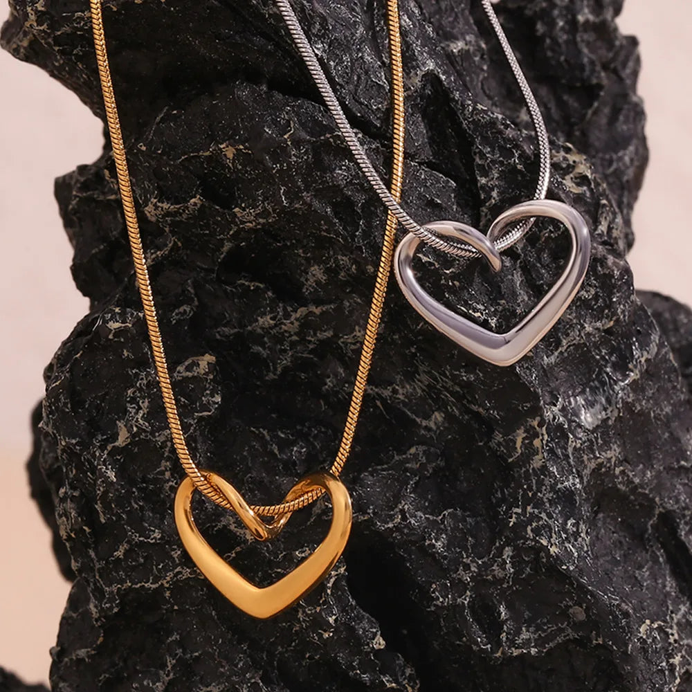 JEWELIXIRS Floating Heart Necklace
