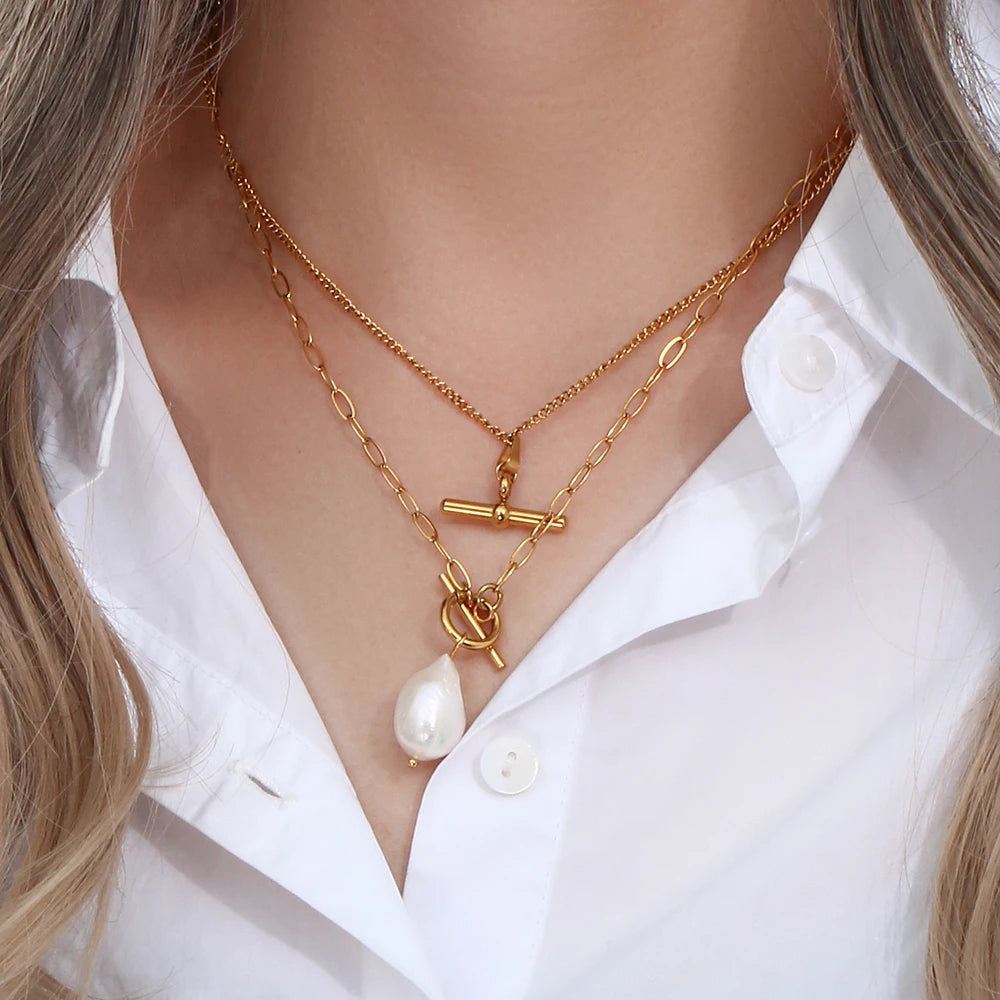 JEWELIXIRS Pearl Toggle Necklace